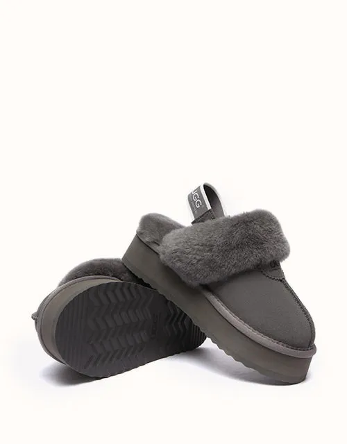 Chaussons UGG® à plateforme gaufrée Australian Shepherd