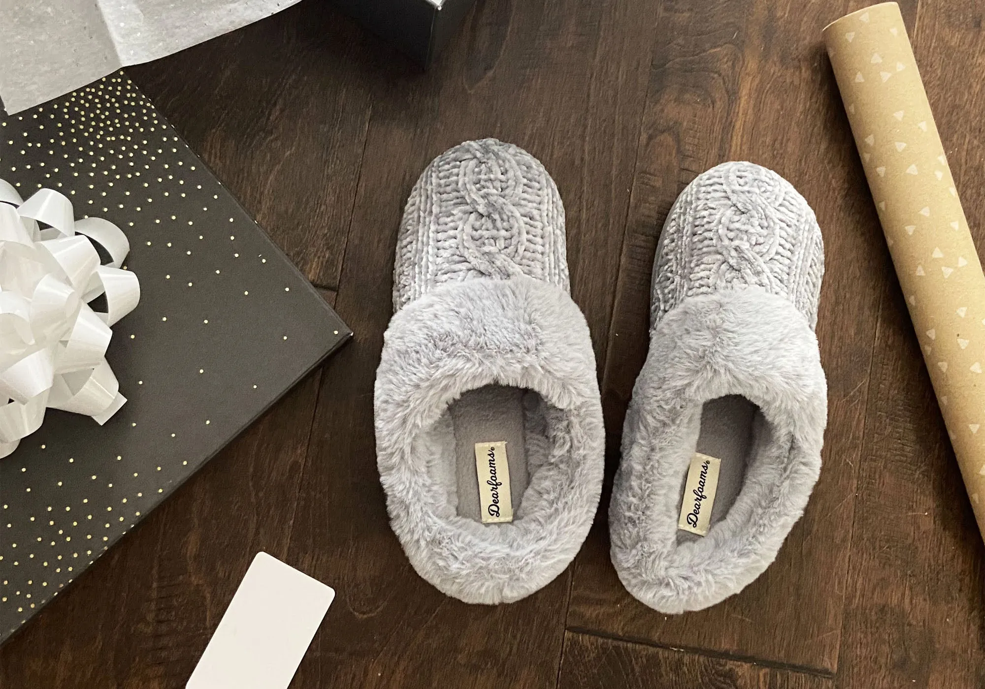 Dearfoams Chaussons Clog Confortables pour Femmes Claire en Chenille Chinée Tricotée
