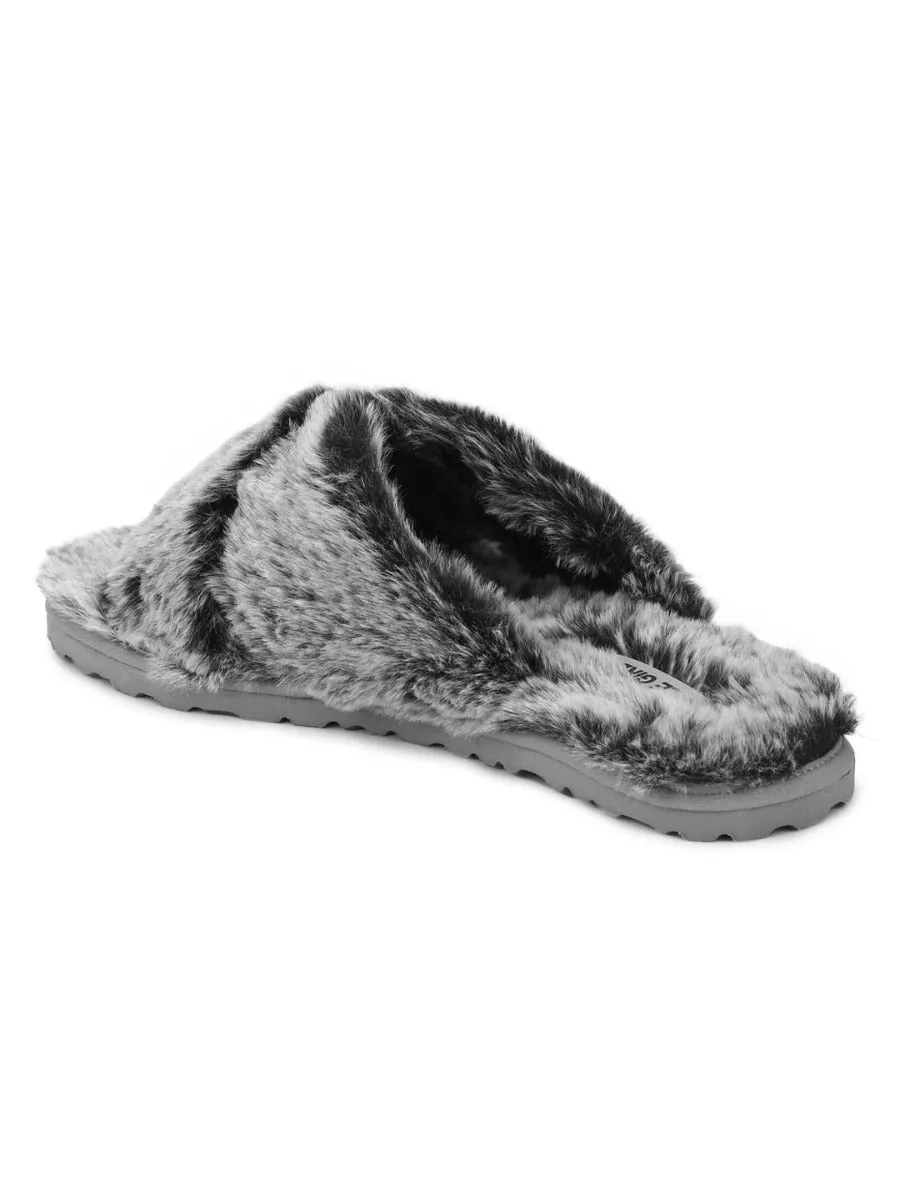 Chaussons à enfiler en fausse fourrure grise douce