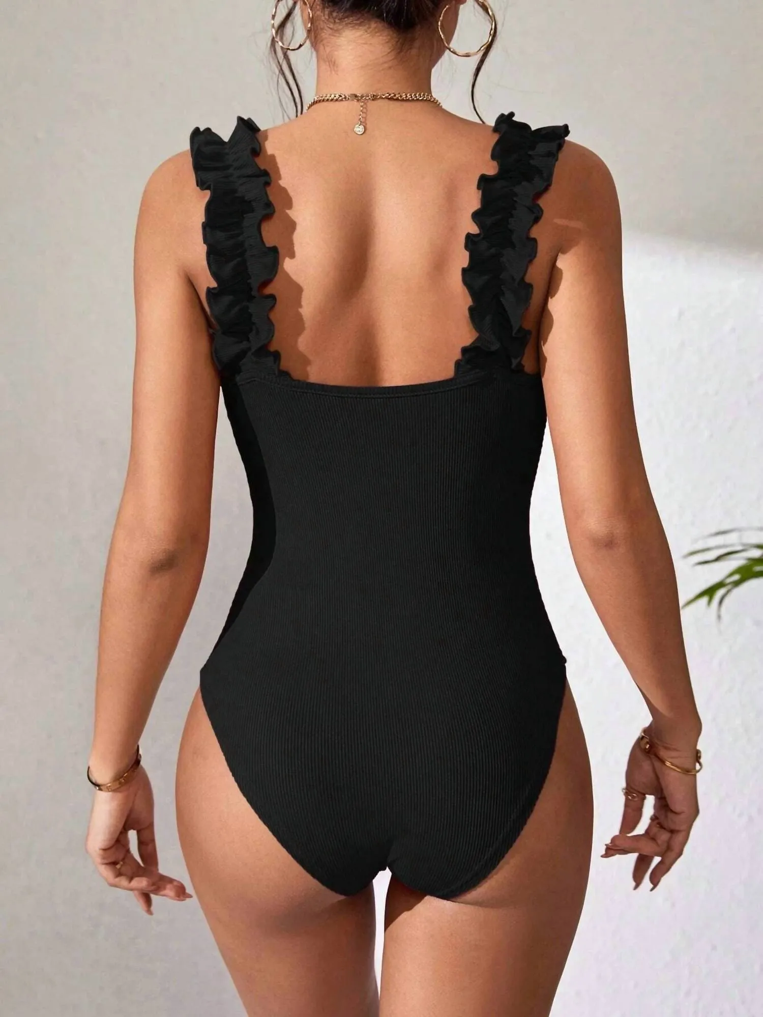 Body sans manches à bretelles tricoté en noir