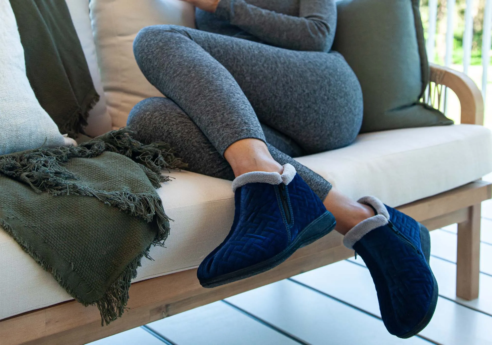 Chaussons d'intérieur confortables et soutenus pour femmes Scholl Orthaheel Dahlia - Chaussures Scholl Orthaheel