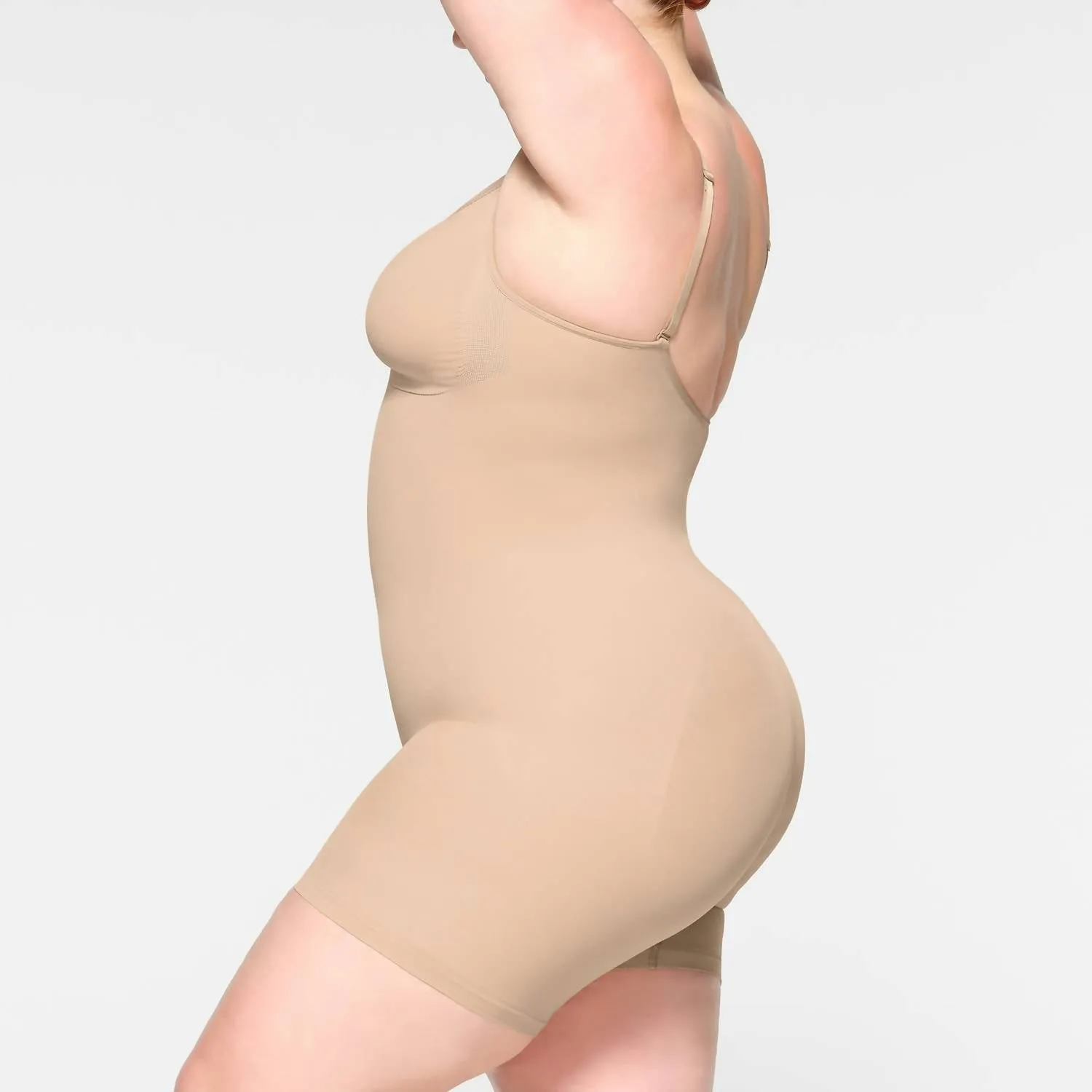 Combinaison sans couture sculptante mi-cuisse en mica