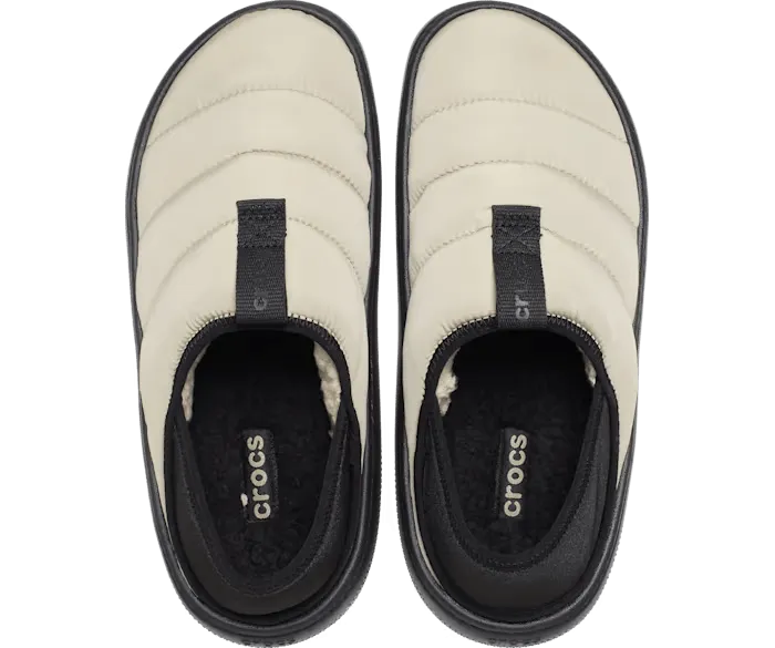 Chaussures Crocs Classic Puff Moc pour Femmes