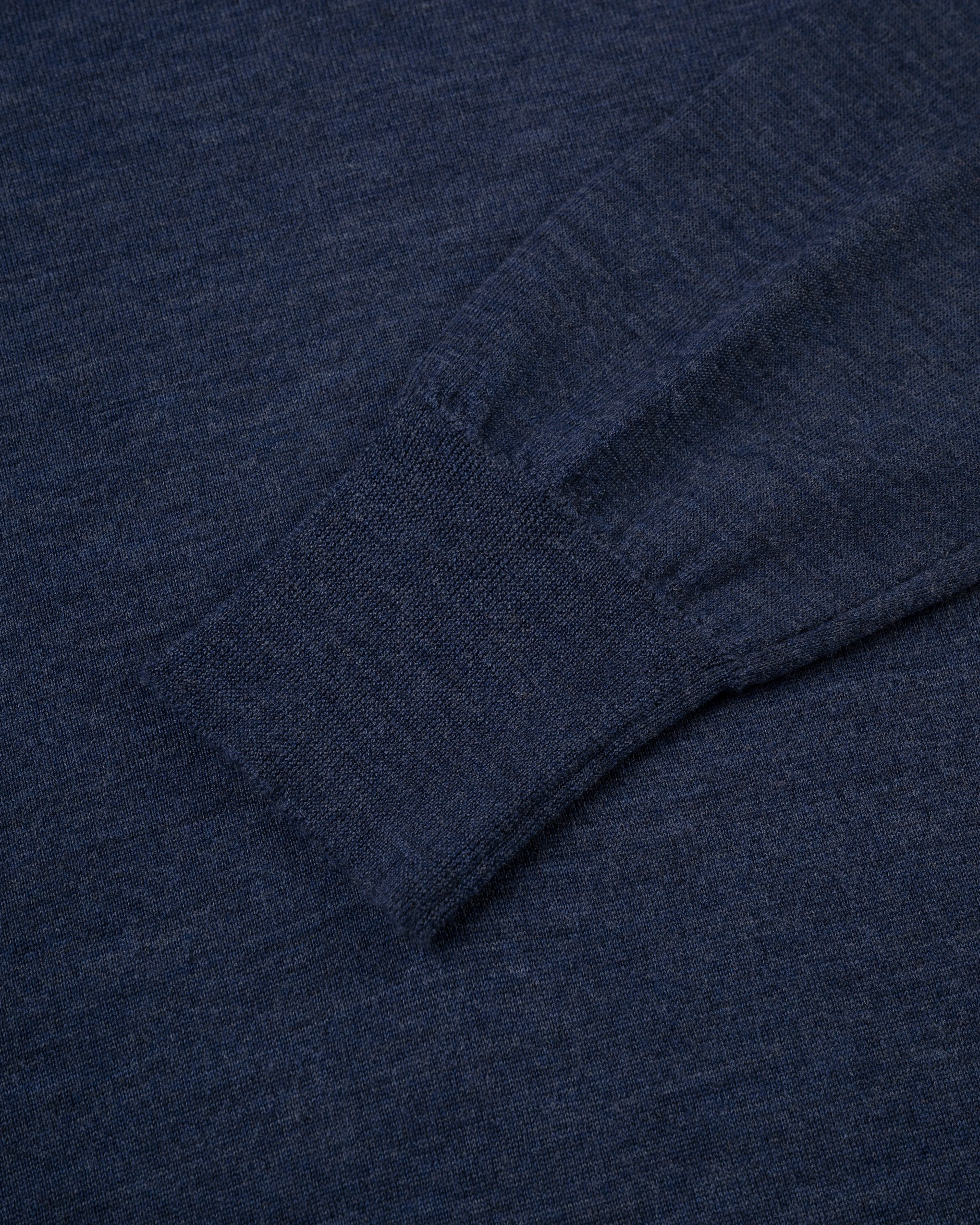 PULL EN LAINE MERINO SUPERFIN - BLEU